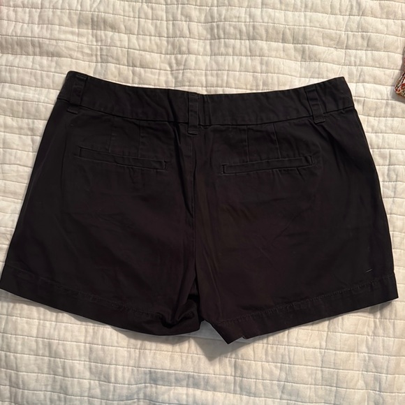 Shorts - Picture 5 of 8